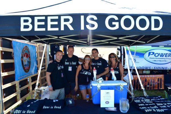 Matt Connolly, Tim Kelly, Jen Kelly, Mike Albano and Cecelia Mattera of The Lark Pub & Grub.