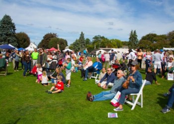 A gorgeous day shines down upon all those that participated in the Southampton Septemberfest. 