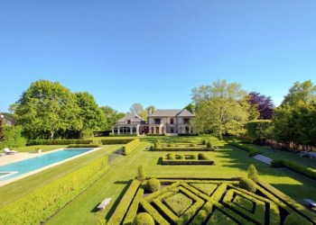 Ox Pasture Lane estate of former Billy Joel lawyer Arthur Indursky