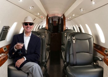 Private jet rich guy