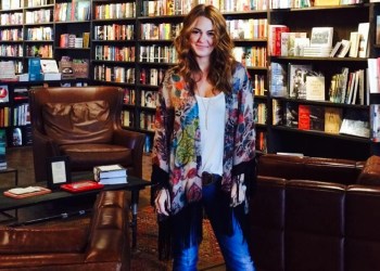 Taylor Rose Berry at Harbor Books