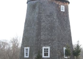 Sylvester Manor Windmill