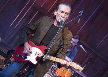 Guitar master G.E. Smith