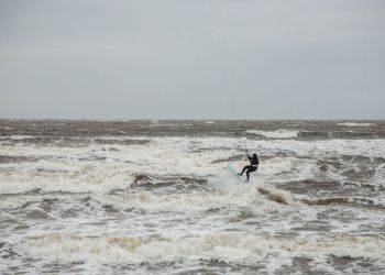 surfing