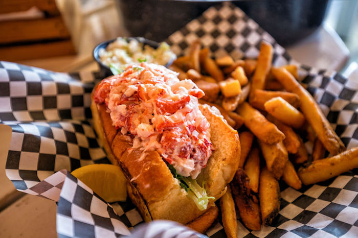 Lobster roll