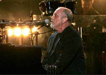 Billy Joel Steinway playing