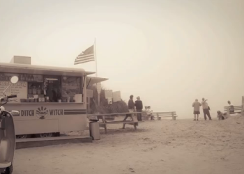 Ditch With food truck in Montauk