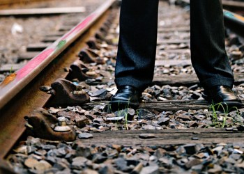 Chewing gum is gumming up the Hamptons Subway's tracks