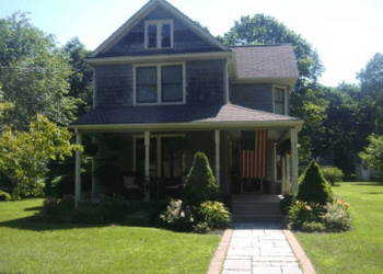 Kathleen-Warner-Hampton-Bays-Home