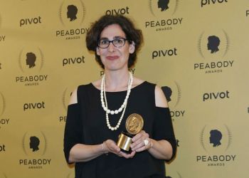 Sarah Koenig with her Peabody Award