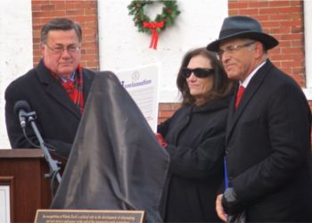 Ed Romaine, Brookhaven Town Supervisor, Jane Alcorn, President of the Board, Tesla Science Center at Wardenclyffe and Dr. Sam Aronson, past President of APS and former Director of Brookhaven National Laboratory