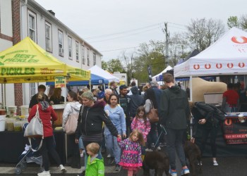 Crowds enjoying East Hampton's 2nd Annual Spring Street Fair!