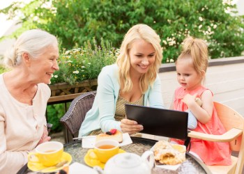 Daughter, mom and grandma enjoying brunch on Mother's Day