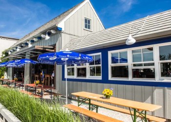 zum-schneider-montauk-german-restaurant-5792