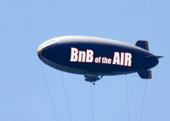 BnB of the Air blimp over Sagaponack