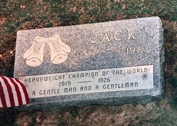 Jack Dempsey's headstone in Southampton