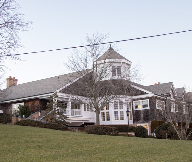 Rogers Memorial Library