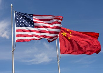 US and China flags