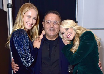 Sailor Brinkley Cook, Elie Tahari and Christie Brinkley, Photo: ©PATRICKMCMULLAN.COM