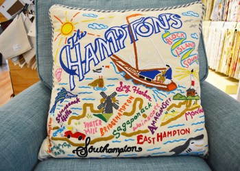 Catstudio’s Hamptons Pillow, Photo: David Taylor