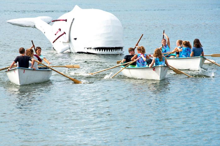 HarborFest whaleboat race