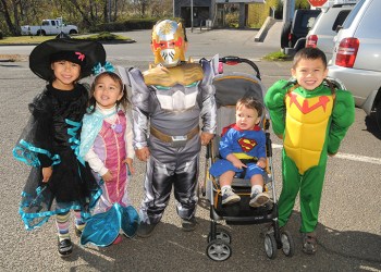 Kids at the Sag Harbor Ragamuffin Parade