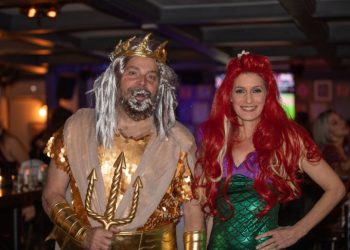 Rick & Diane Pierorazio as the rulers of the seven seas