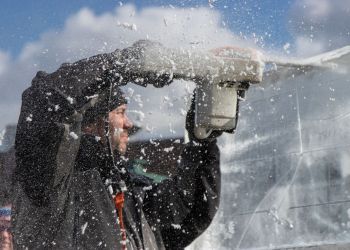 Rich Daly doing his 2020 HarborFrost ice carving demo