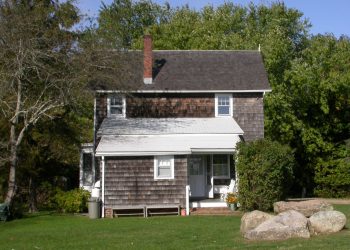 The Pollock-Krasner House and Study Center