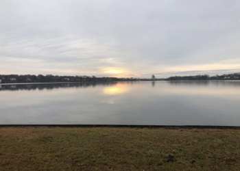 fort-pond-photo-768×575