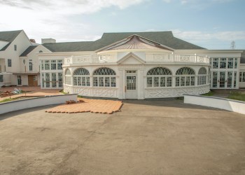 Canoe Place Inn, birthplace of the Long Island Iced Tea, today