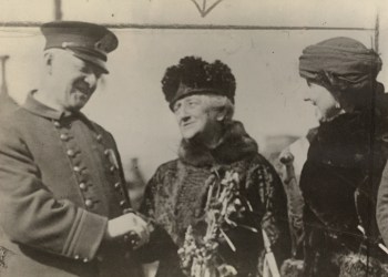 Louisine Havemeyer on the Prison Special tour, Photo: Library of Congress