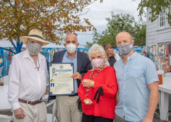 Dan Rattiner, Southampton Town Supervisor Jay Schneiderman, Victoria Schneps, Joshua Schneps