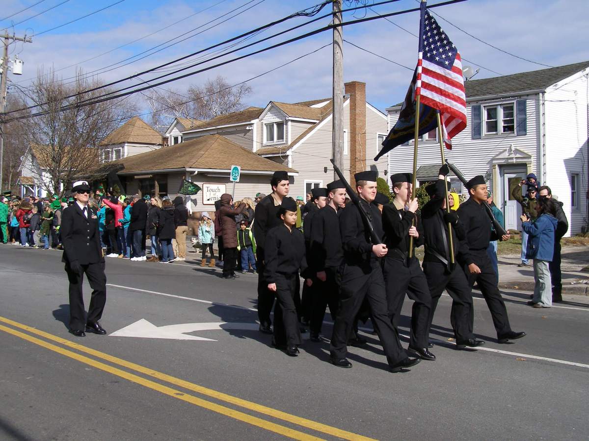 The North Fork Chamber of Commerce and the Cutchogue Fire Department celebrated the Emerald Isle on Saturday, with their 14th annual St. Patrick’s Day parade. Kilts and bagpipes, drums and uniforms, and even a marching pig were the order of the day.