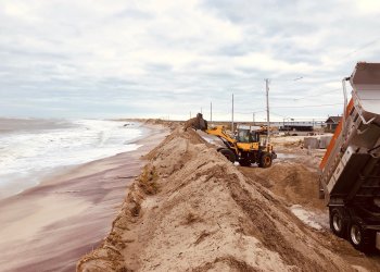 Dune-Road-2-Dune-Road-Breach-1_Schneiderman