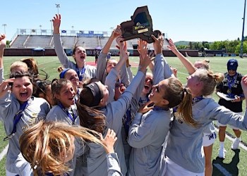 Mattituck-girls-lacrosse-1_Hoeg