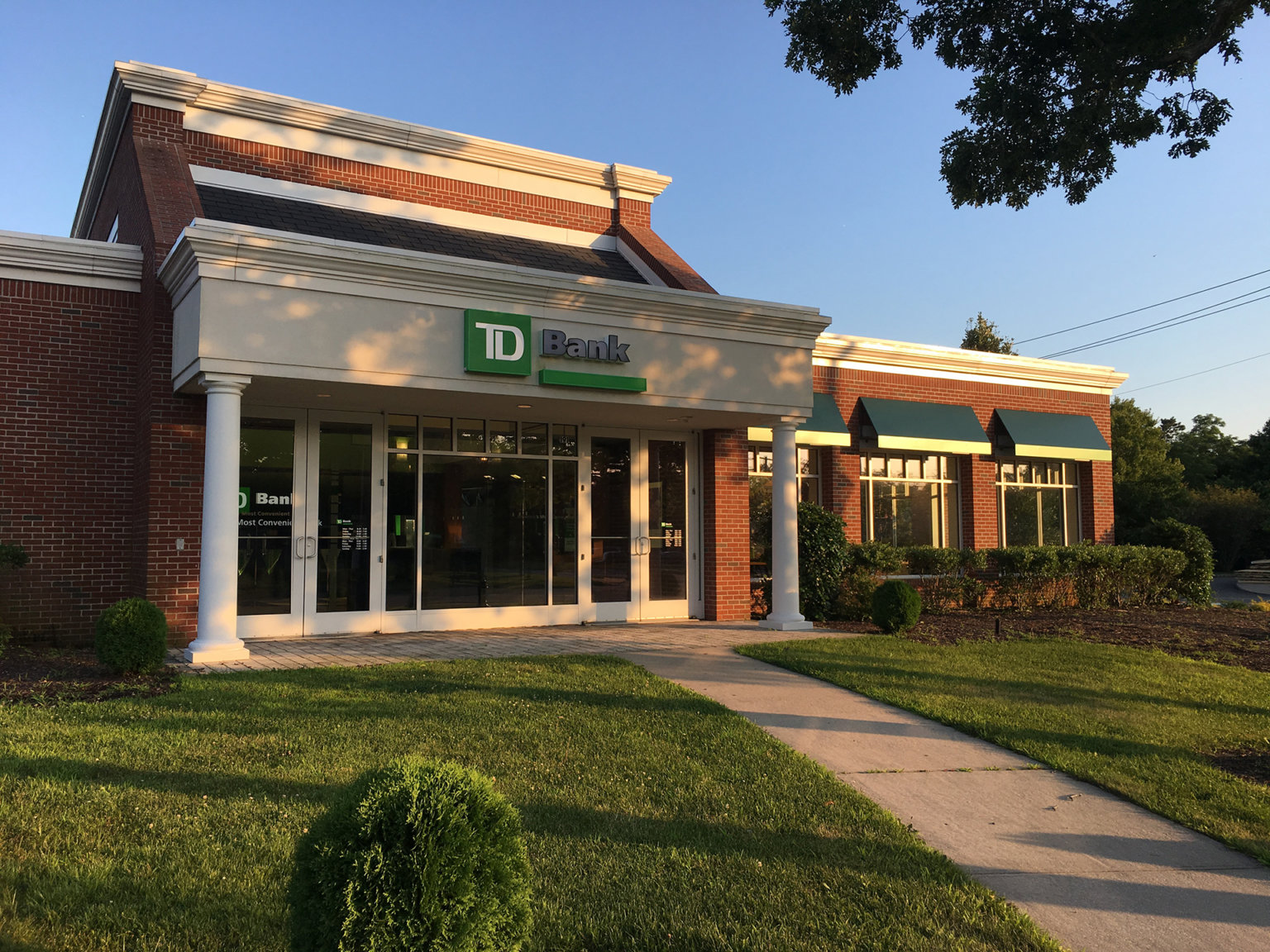 Terroristic Threat Made From TD Bank – Dan’s Papers