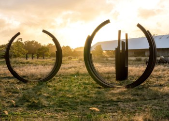 Bernar Venet's Arcs in Disorder: 220.5° Arc x 15, 2006.