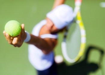 Find tennis courts in the Hamptons and North Fork