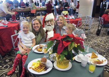 Don't miss kids brunch with Santa himself at the Long Island Aquarium