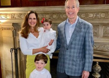 Laura Hadland Feuer, her husband Joe Feuer and two of their grandchildren