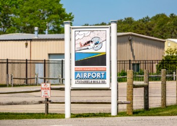 East Hampton Airport