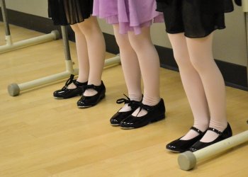 Your child can tap, tap, tap at a fun class this weekend - family events