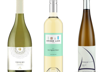 Thanksgiving white wines: Unánime Chardonnay, Bridge Lane Sauvignon Blanc, Peconic Bay Vineyards Riesling