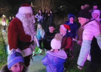 Santa greet the children of Westhampton