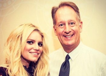 Doug Evans with Jessica Simpson