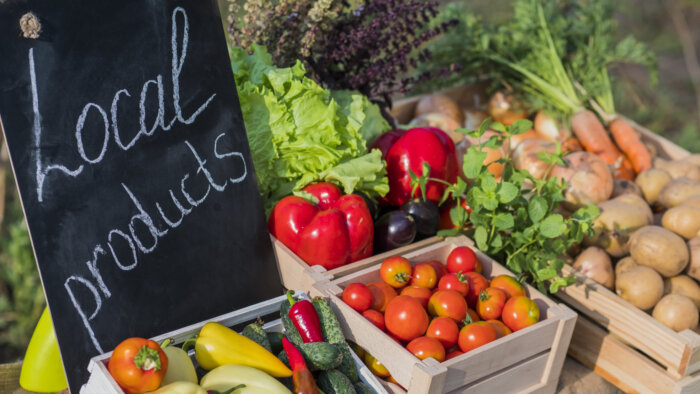 Hamptons North Fork farmers markets farm stands