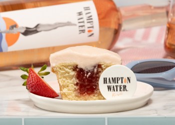 Hampton Water rosé and Sprinkles Bakery made a cupcake!