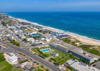 PrintRes_04-71-S-Emerson-Ave.-Montauk-Aerial-Both-buildings-1024×767-1