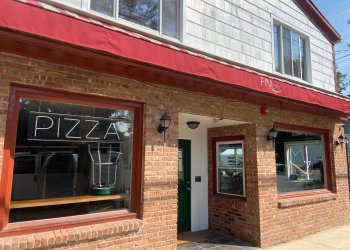 Williamsburg-based Fini Pizza has set up shop Amagansett